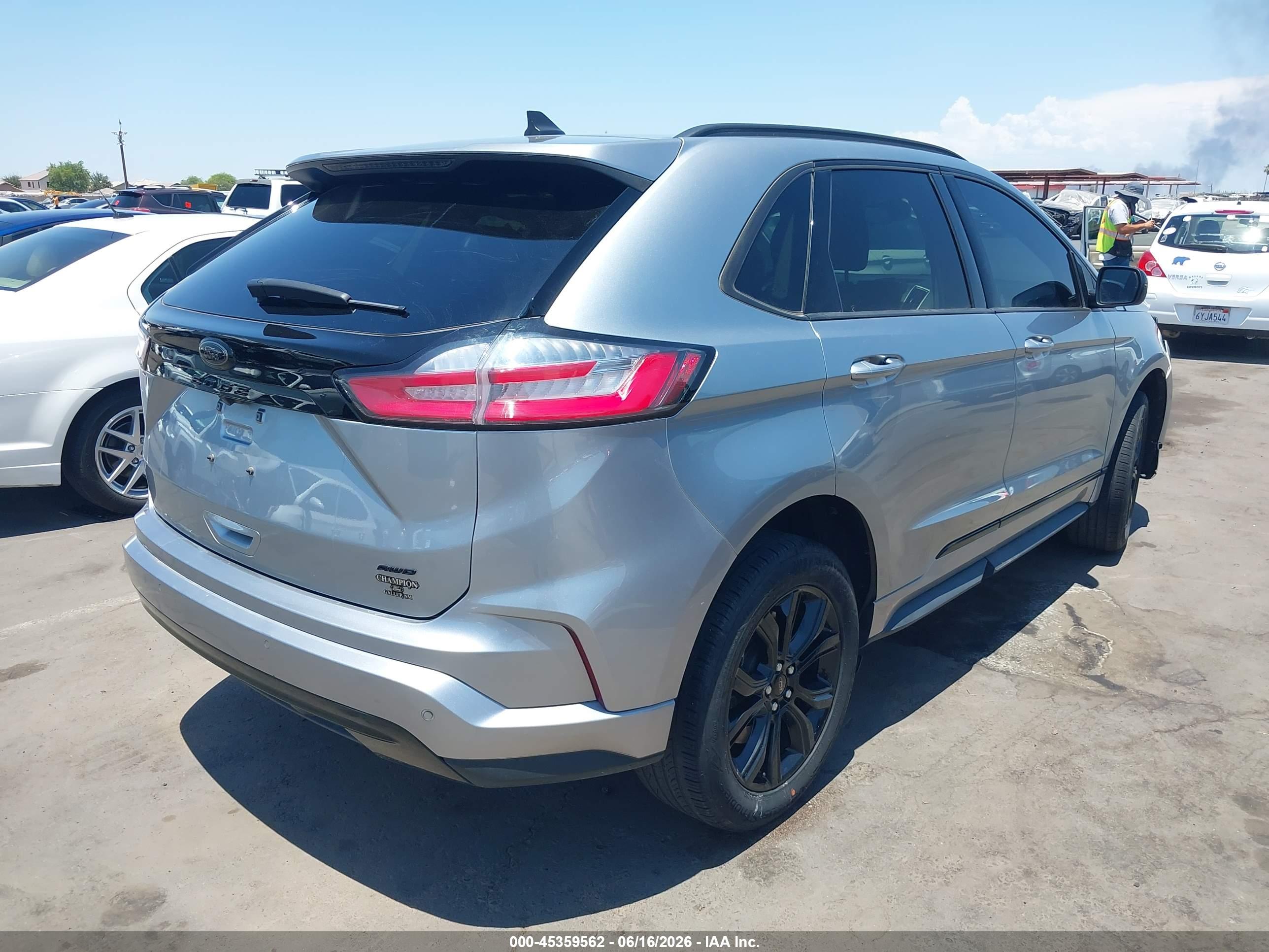 2024 FORD EDGE SE — I4