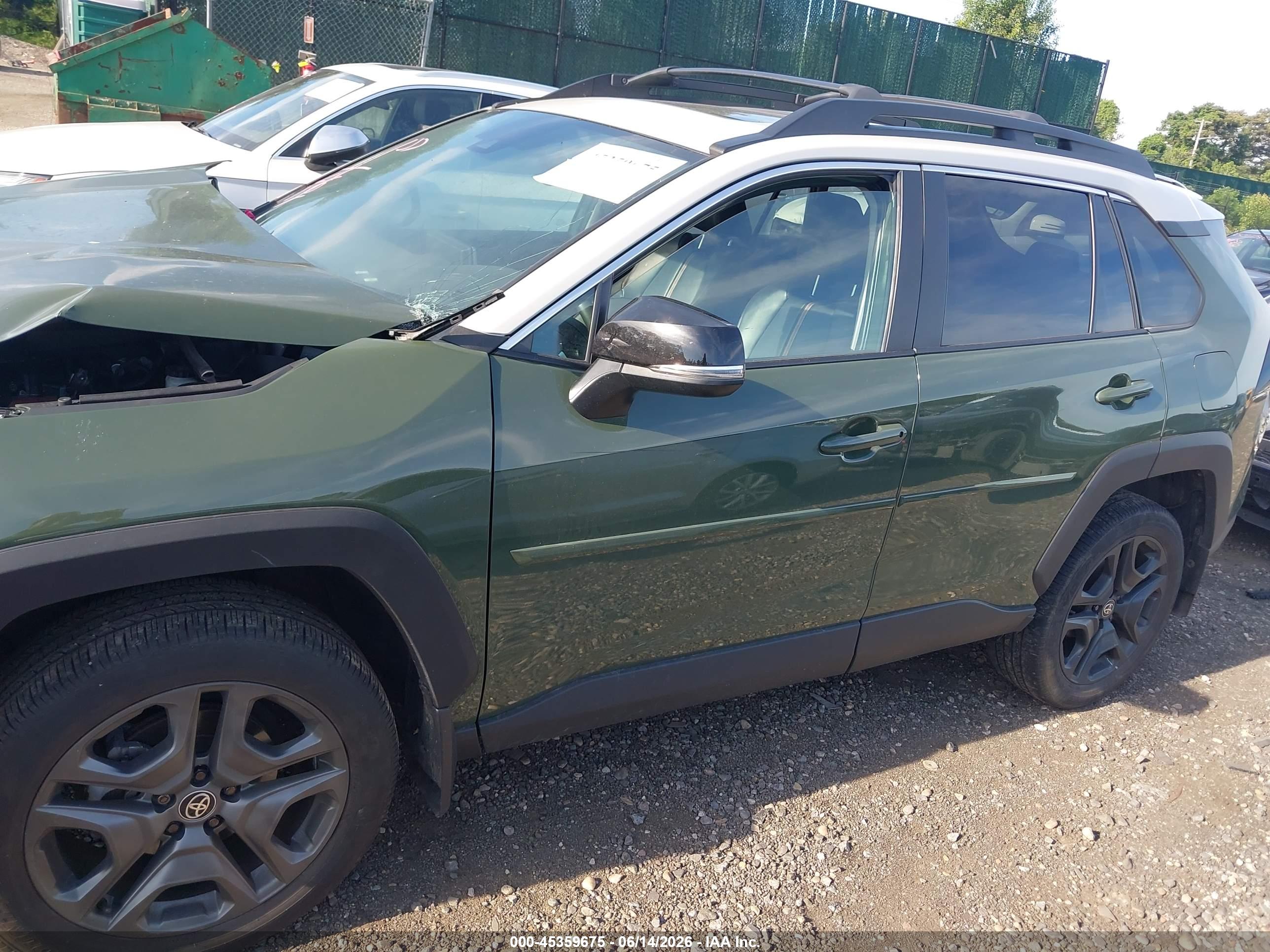 2024 TOYOTA RAV4 ADVENTURE