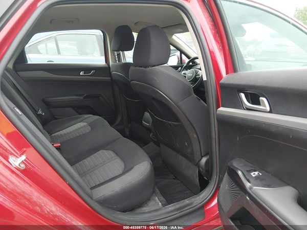 2025 KIA K5 LXS