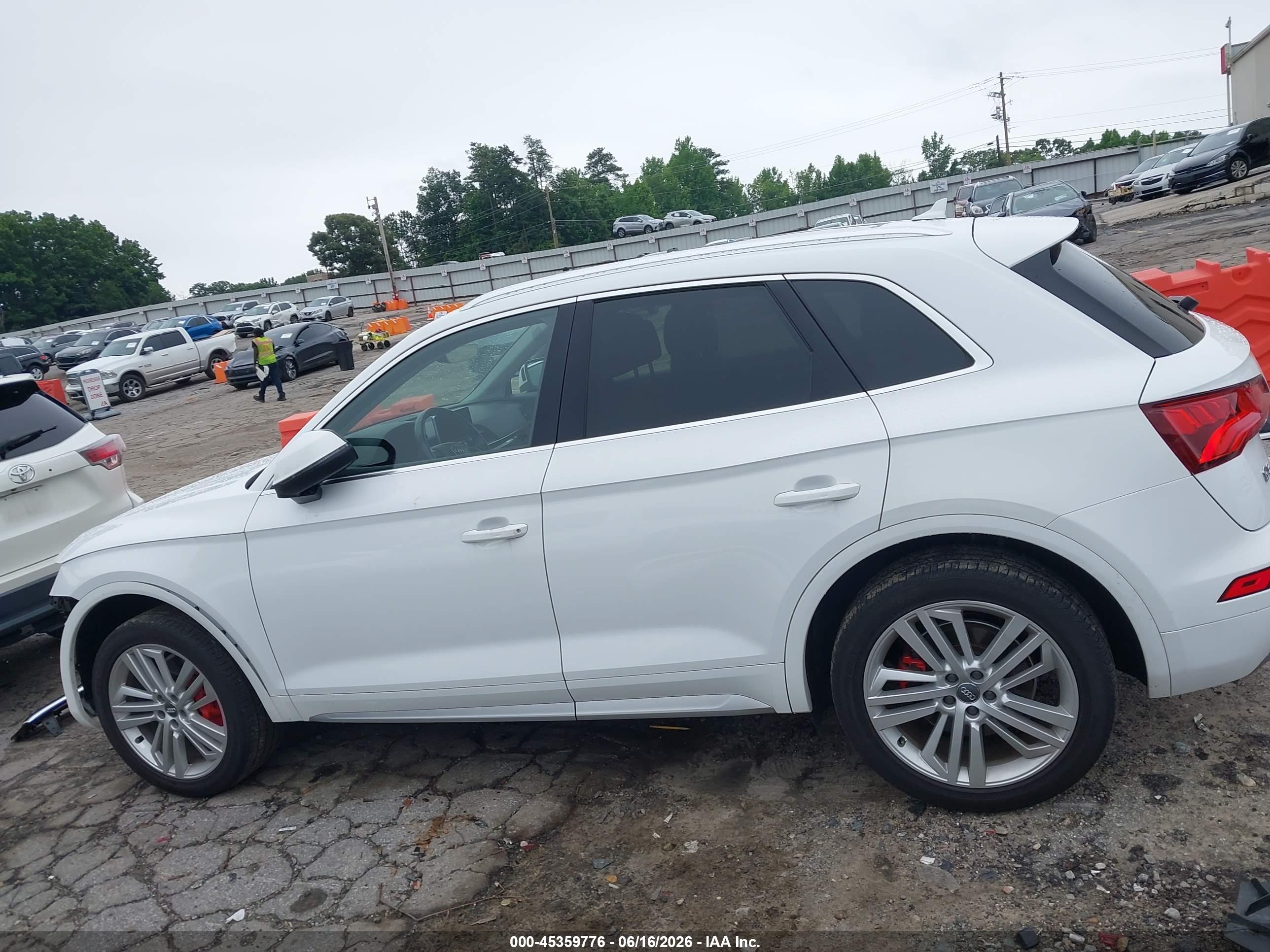 2018 AUDI Q5