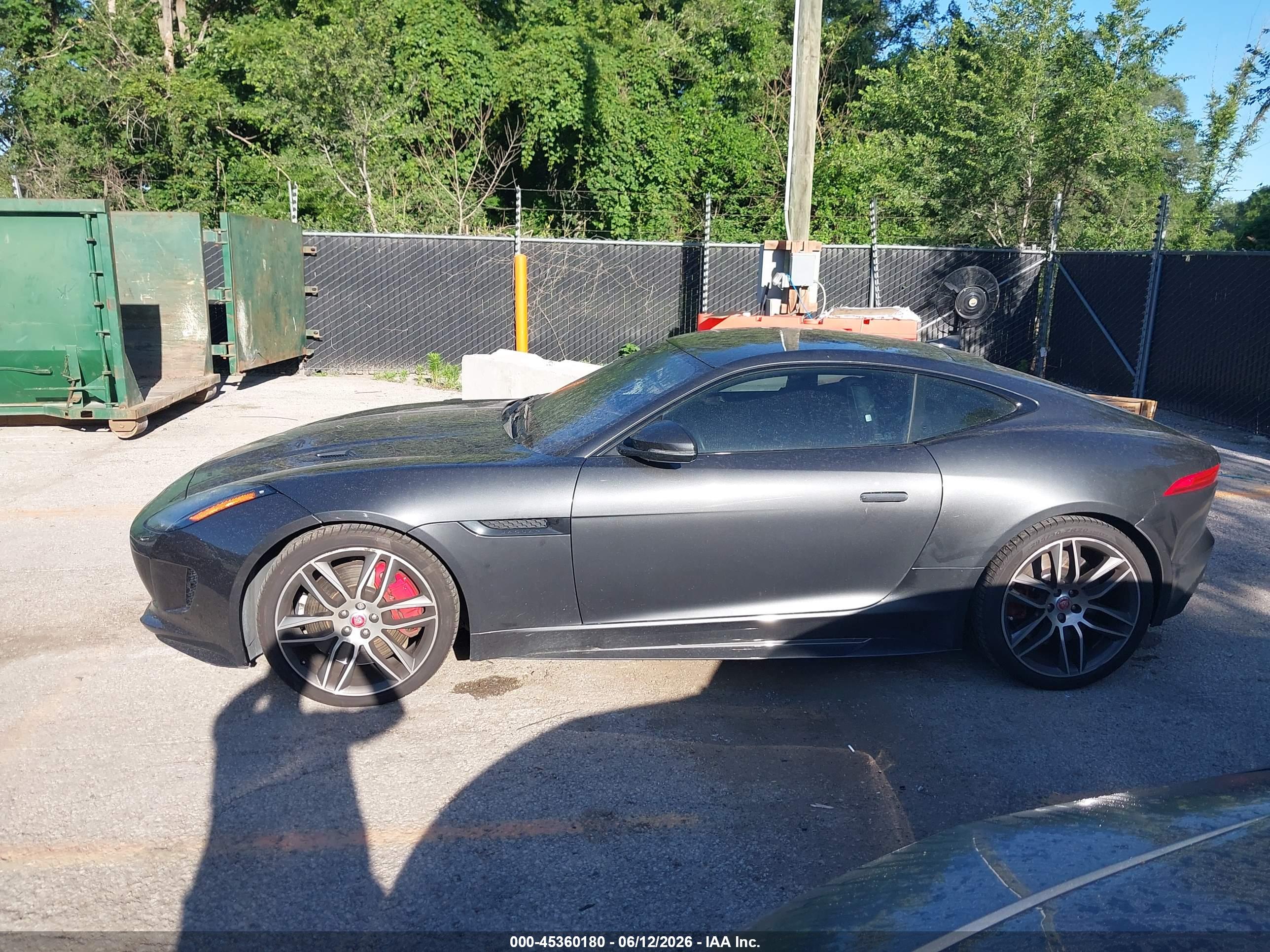 2017 JAGUAR F-TYPE R