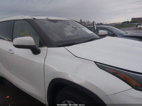 2021 TOYOTA HIGHLANDER XLE