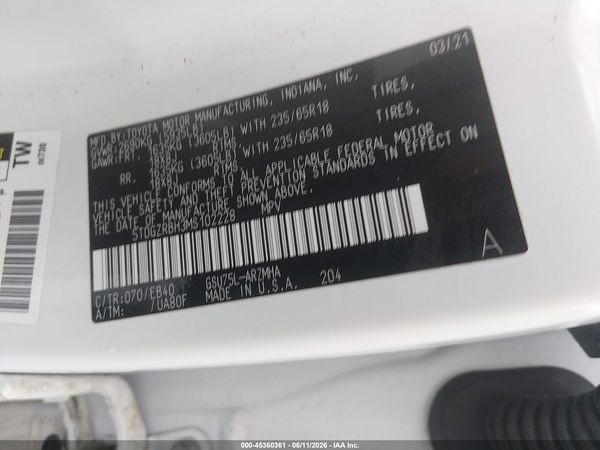 2021 TOYOTA HIGHLANDER XLE