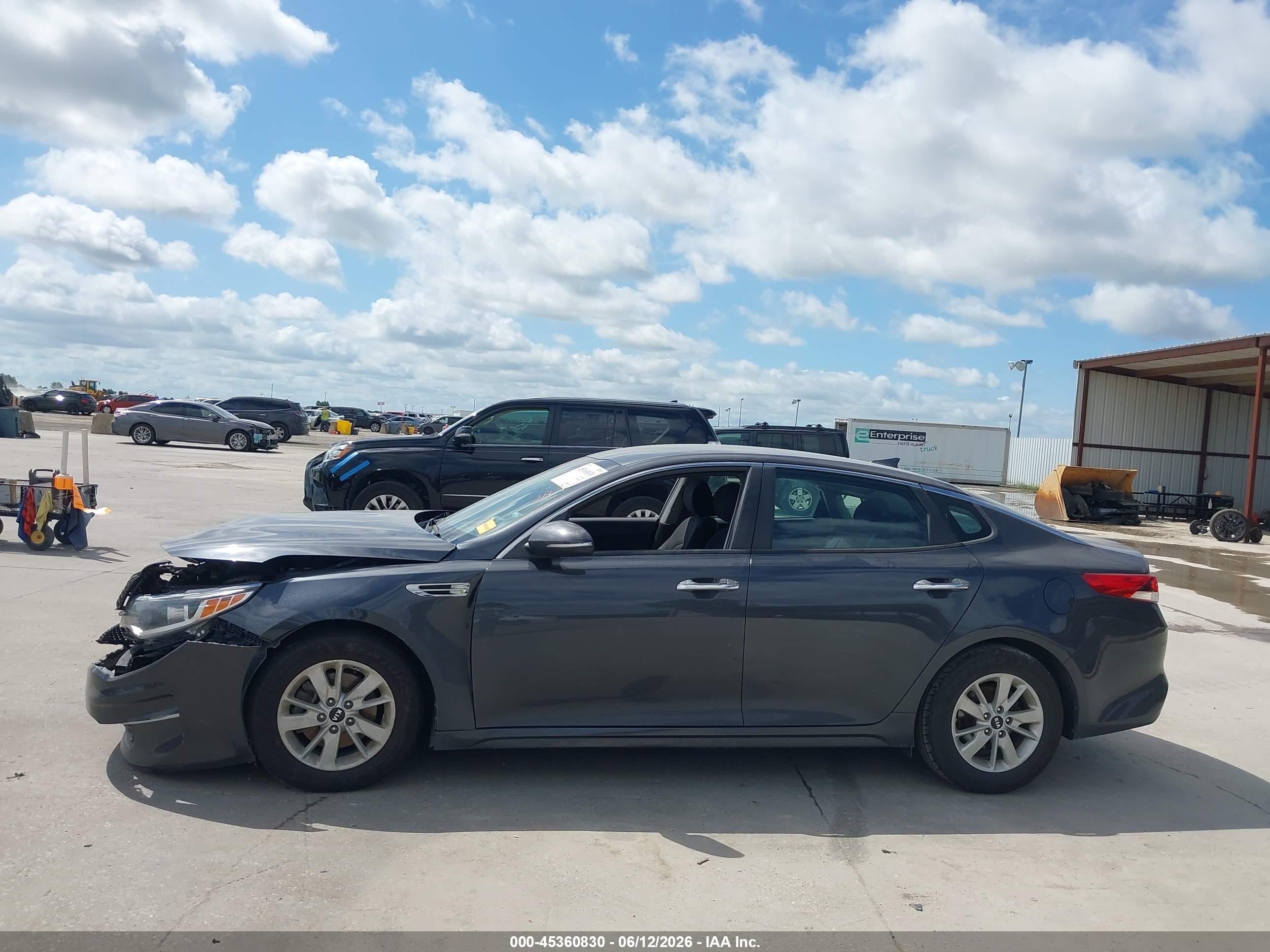 2017 KIA OPTIMA LX