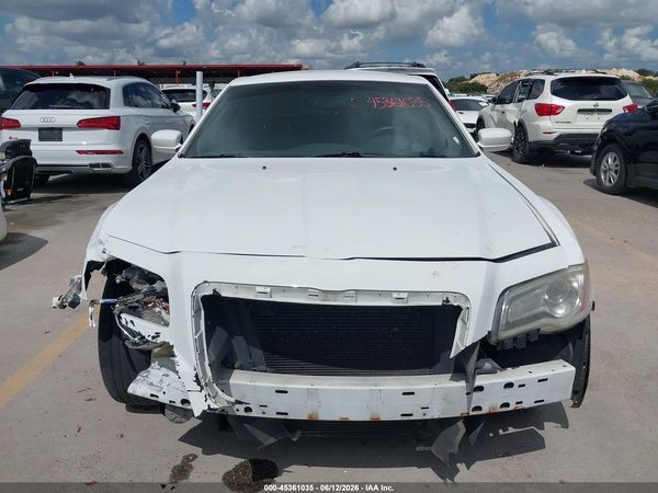 2013 CHRYSLER 300 MOTOWN
