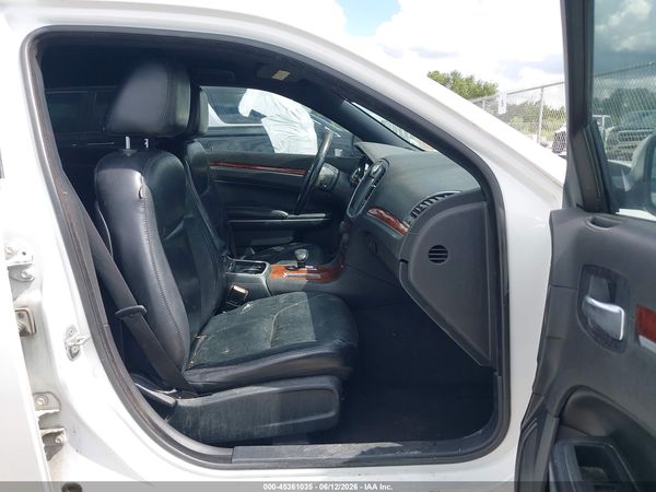 2013 CHRYSLER 300 MOTOWN