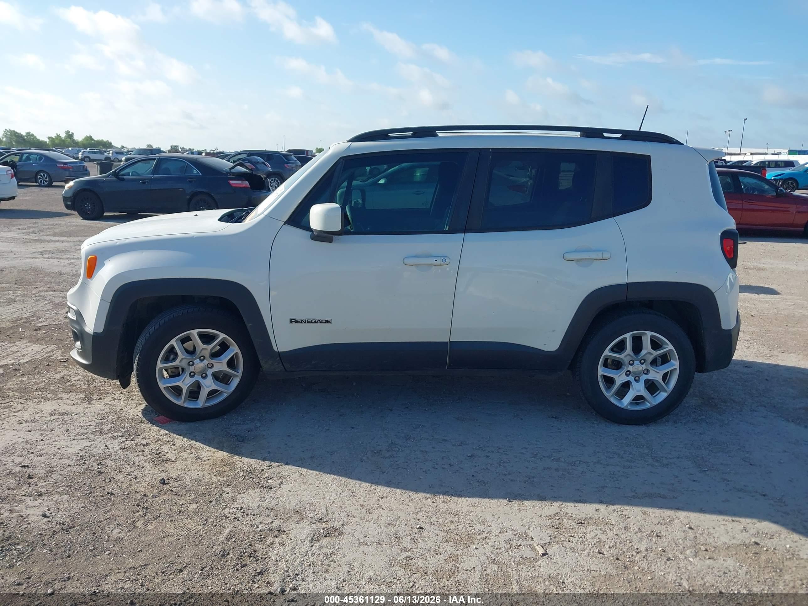 2018 JEEP RENEGADE LATITUDE FWD