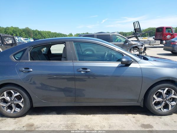 2019 KIA FORTE LXS