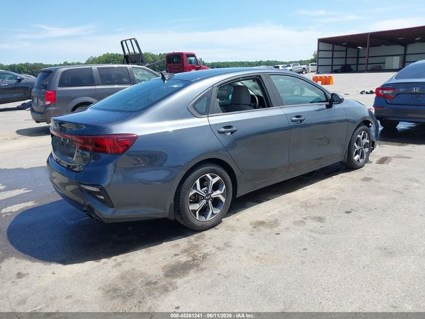 2019 KIA FORTE LXS