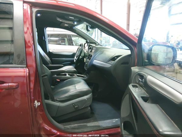 2019 DODGE GRAND CARAVAN GT — I5