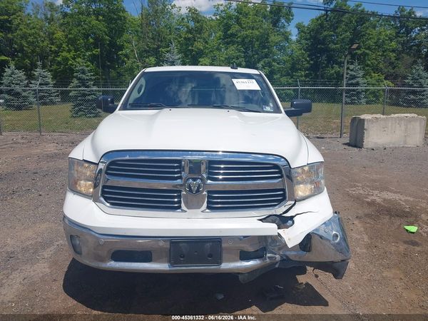 2017 RAM 1500 BIG HORN  4X4 5'7 BOX