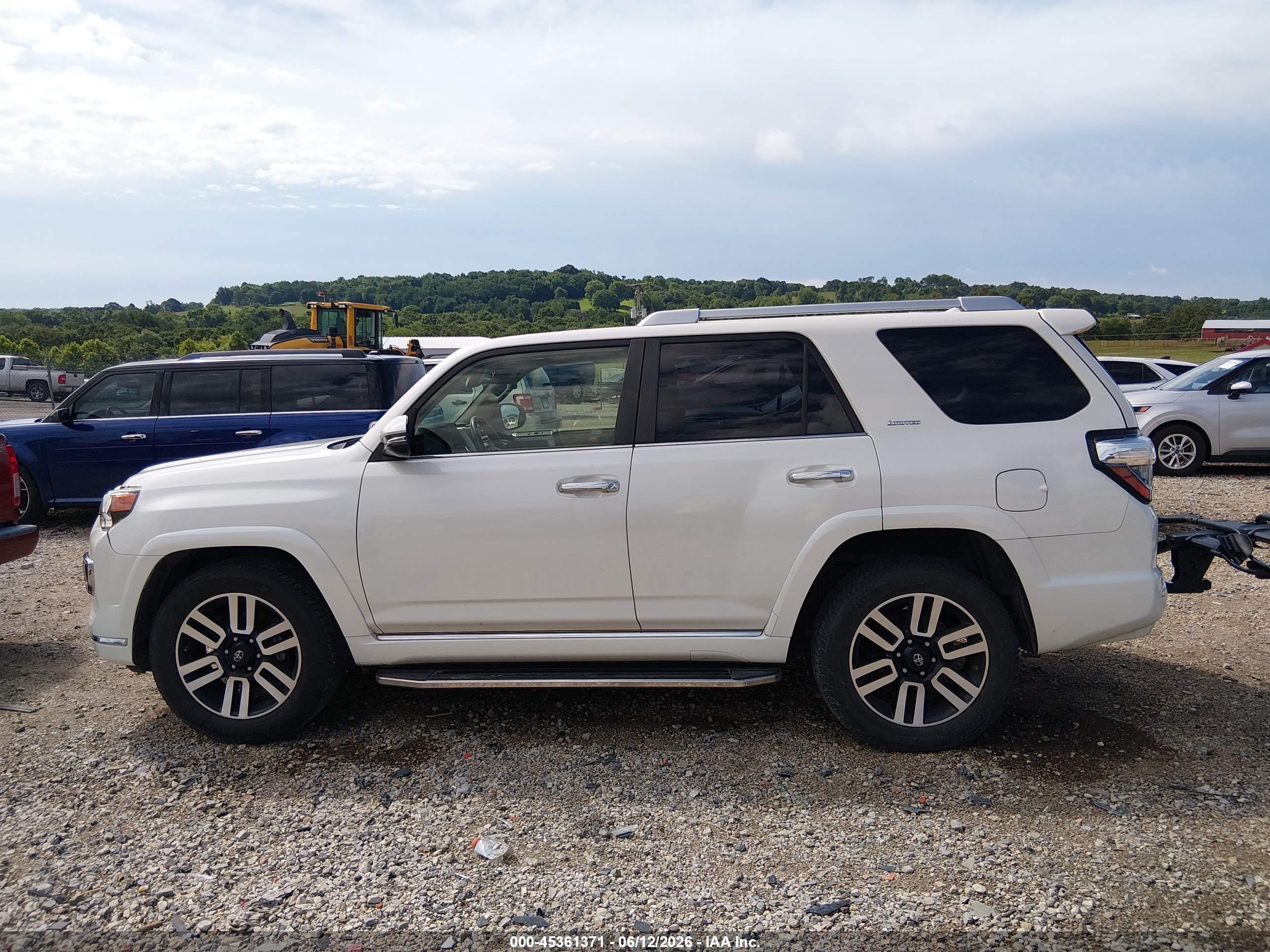 2018 TOYOTA 4RUNNER LIMITED