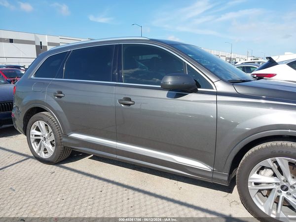 2022 AUDI Q7