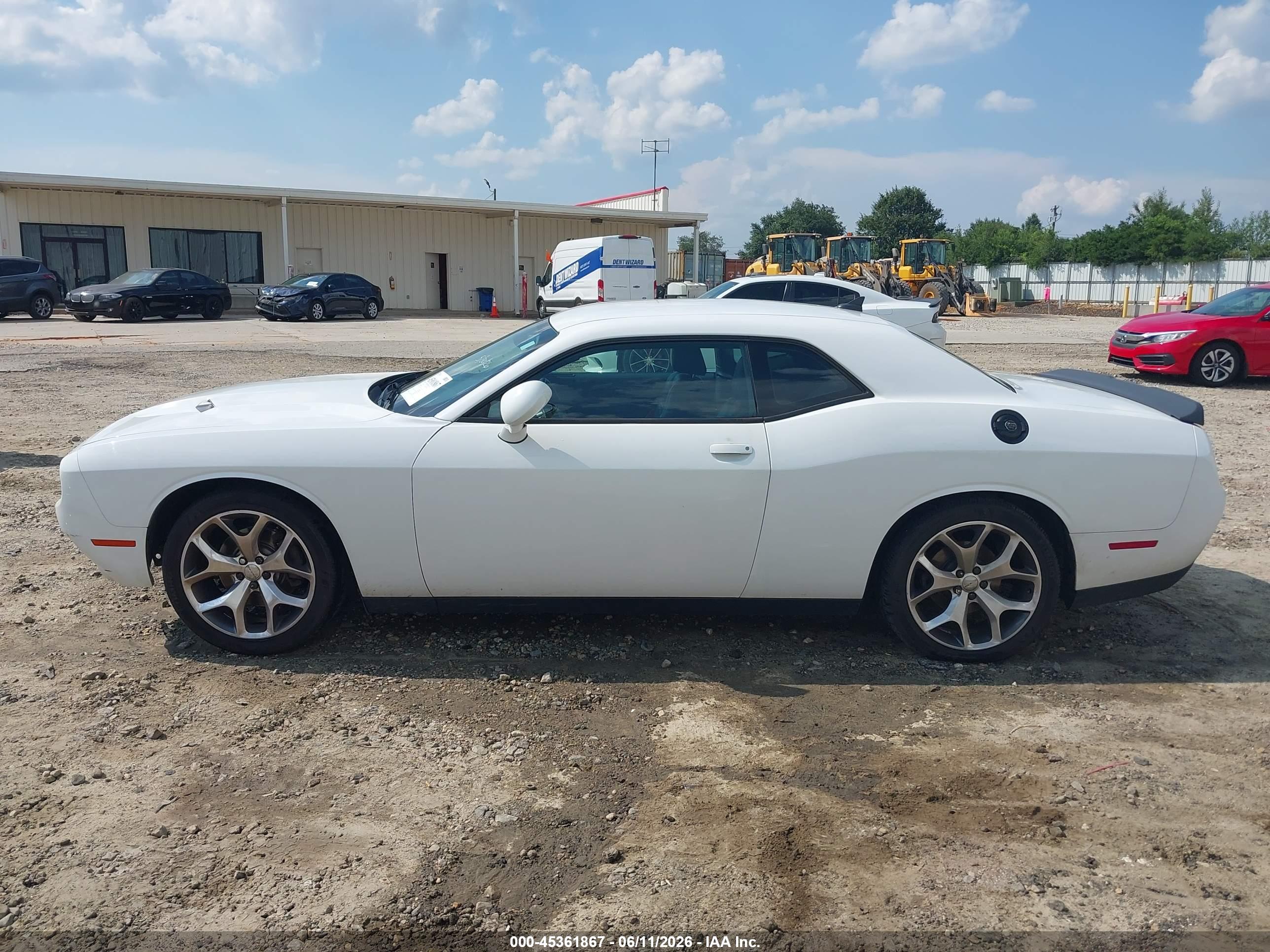 2015 DODGE CHALLENGER SXT PLUS