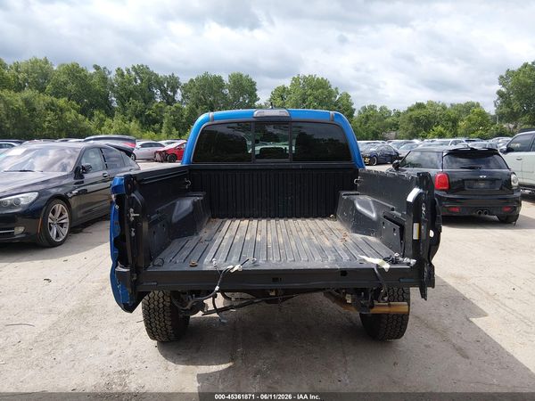 2016 TOYOTA TACOMA SR5 V6