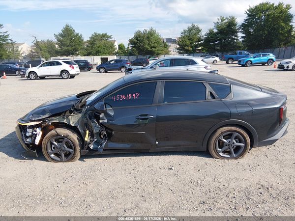 2025 KIA K4