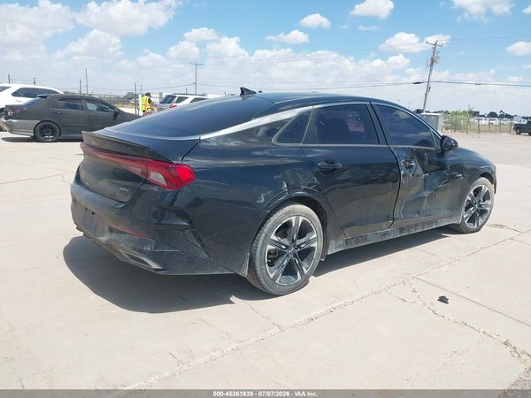 2021 KIA K5 — I4