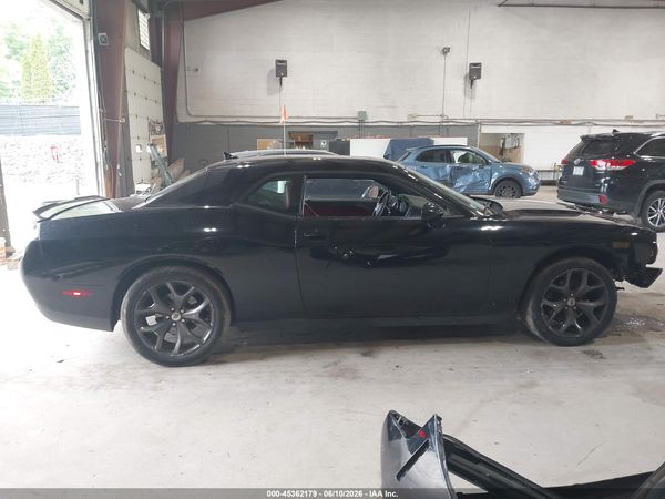 2019 DODGE CHALLENGER SXT