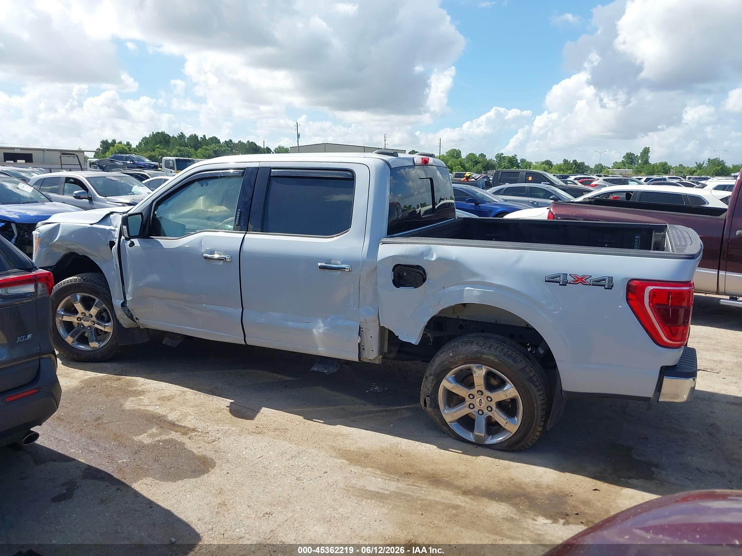 2022 FORD F-150 XLT