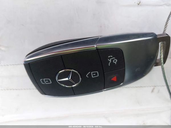 2022 MERCEDES-BENZ GLC 300 SUV