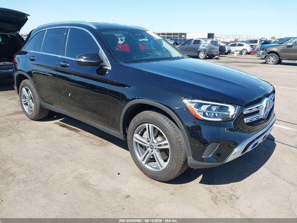 2022 MERCEDES-BENZ GLC 300 SUV