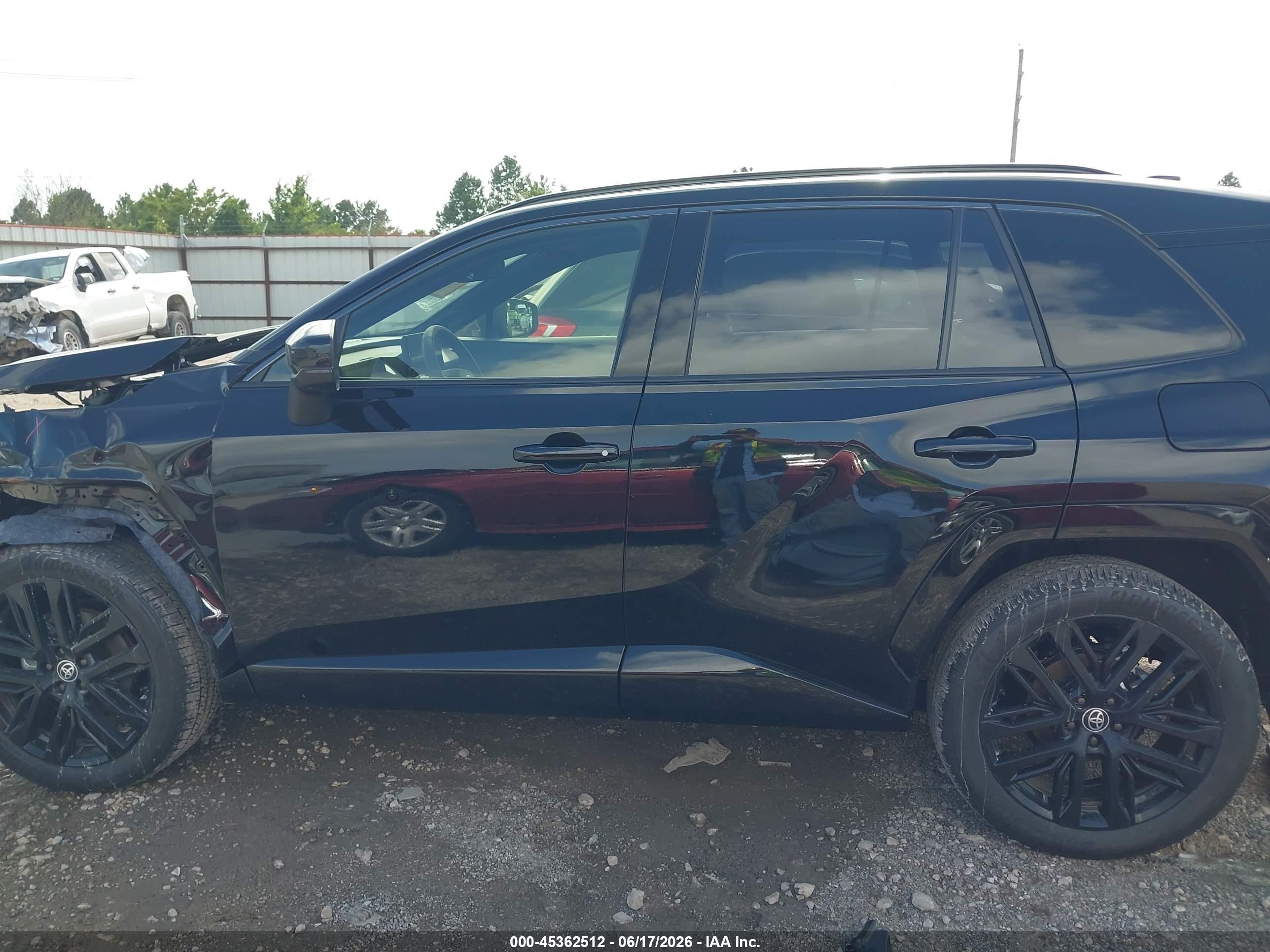 2026 TOYOTA RAV4 XSE