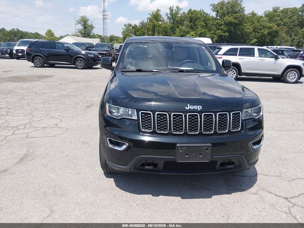2019 JEEP GRAND CHEROKEE LAREDO E 4X4