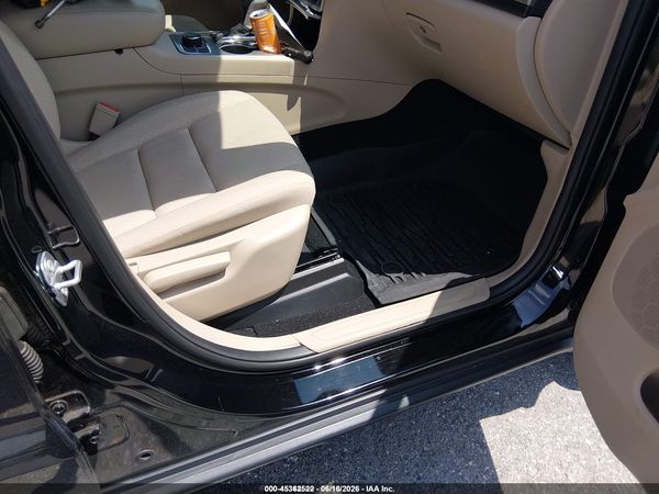2019 JEEP GRAND CHEROKEE LAREDO E 4X4