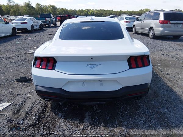 2026 FORD MUSTANG I4