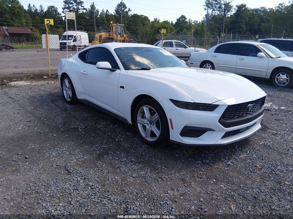 2026 FORD MUSTANG I4