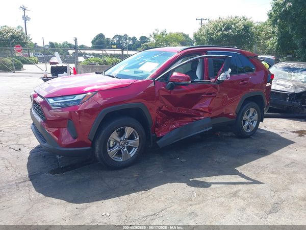 2024 TOYOTA RAV4 HYBRID XLE