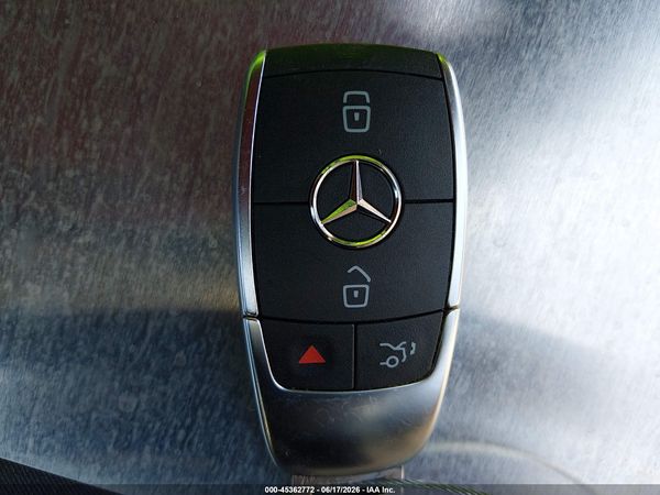 2019 MERCEDES-BENZ A 220 A220