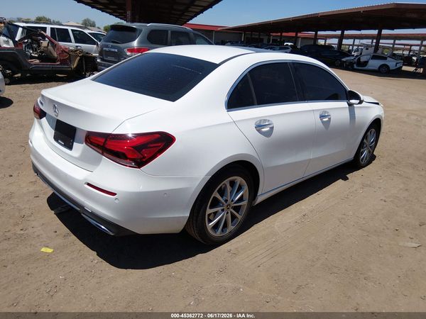 2019 MERCEDES-BENZ A 220 A220