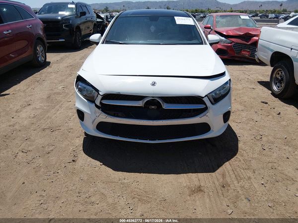 2019 MERCEDES-BENZ A 220 A220