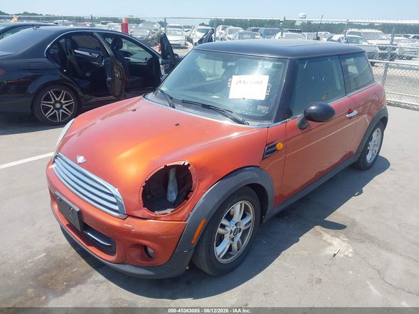 2013 MINI HARDTOP COOPER