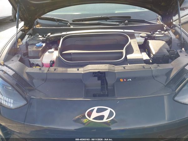 2025 HYUNDAI IONIQ 6 SE