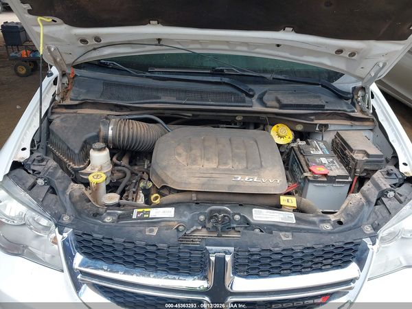 2016 DODGE GRAND CARAVAN SXT — I10