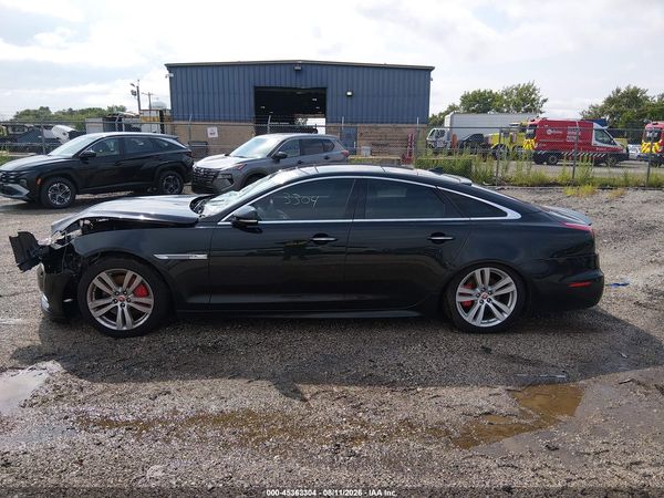 2015 JAGUAR XJ
