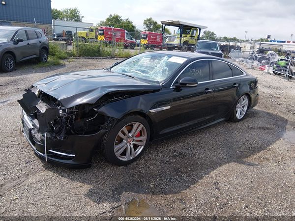 2015 JAGUAR XJ