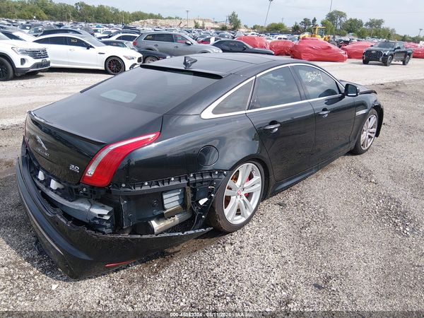 2015 JAGUAR XJ