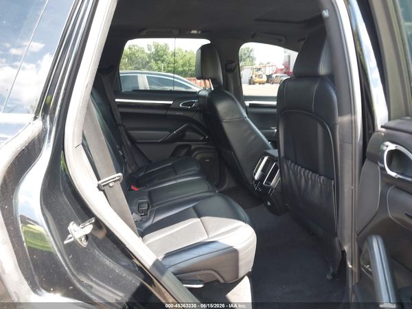 2012 PORSCHE CAYENNE