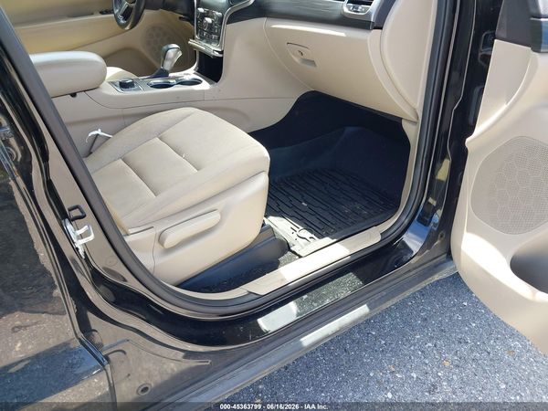 2019 JEEP GRAND CHEROKEE LAREDO E 4X4