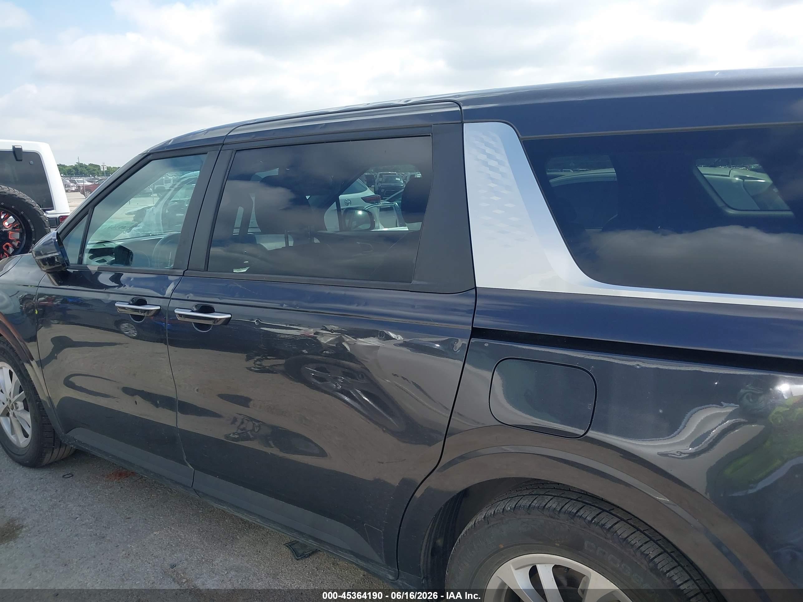 2022 KIA CARNIVAL MPV LX SEAT PACKAGE