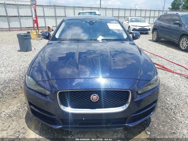 2017 JAGUAR XE 25T PREMIUM
