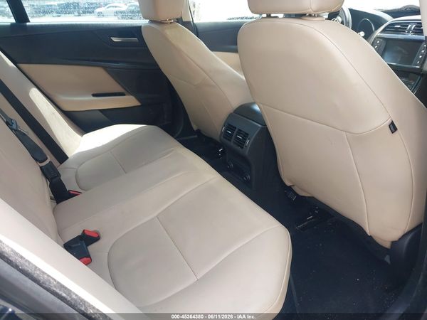 2017 JAGUAR XE 25T PREMIUM