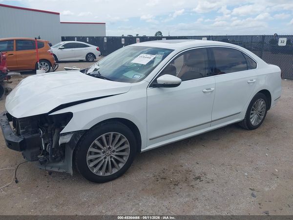 2017 VOLKSWAGEN PASSAT — I2