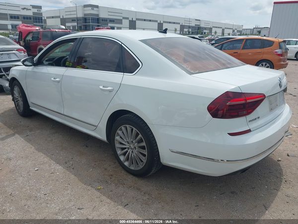 2017 VOLKSWAGEN PASSAT 1.8T SE — I3