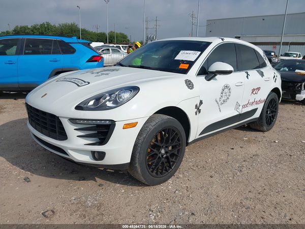 2015 PORSCHE MACAN S