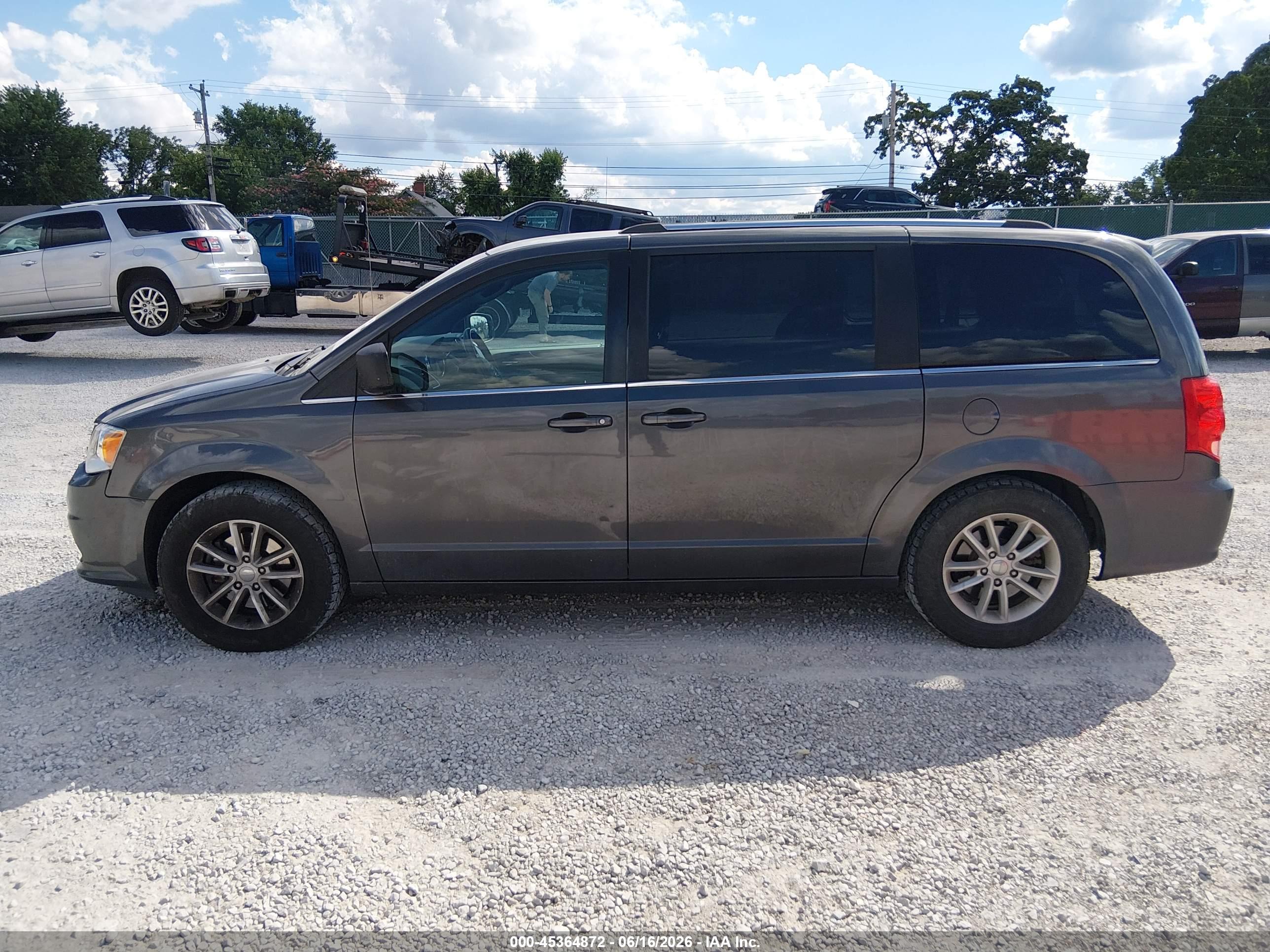 2018 DODGE GRAND CARAVAN SXT