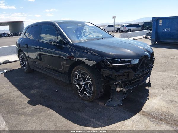 2025 BMW IX XDRIVE50